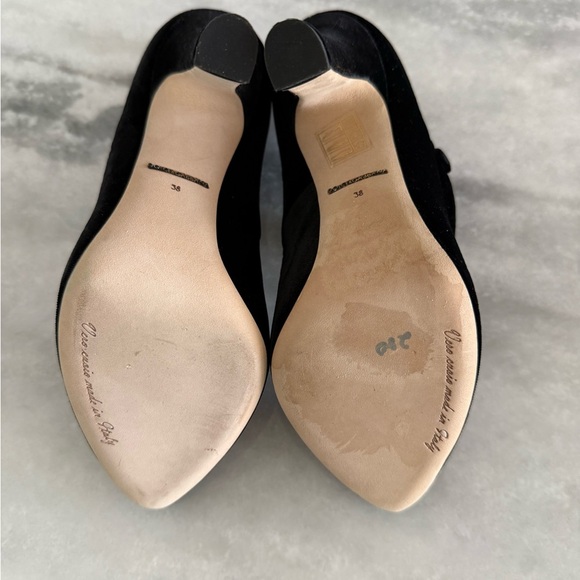 DOLCE & GABBANA Black Velvet Mary Jane Pumps Heels •38 w/ red D&G box - Picture 9 of 13